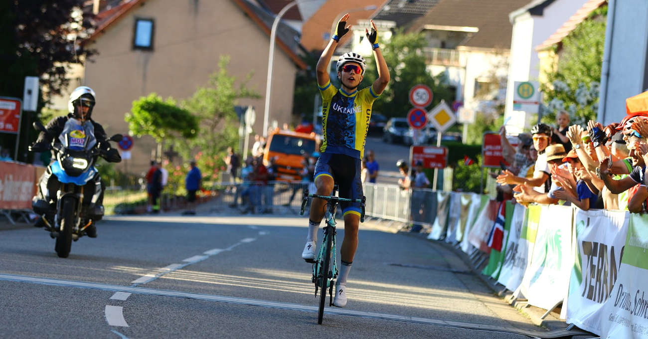 Az aktuális Európa-bajnok is itt lesz a Visegrad 4 Juniors világkupafutam mezőnyében