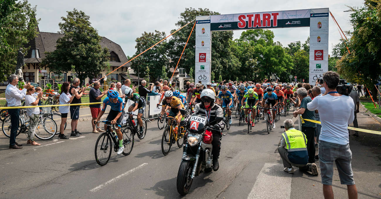 Kerékpáros kisokos: mezőnyetap, félszakasz, időfutam