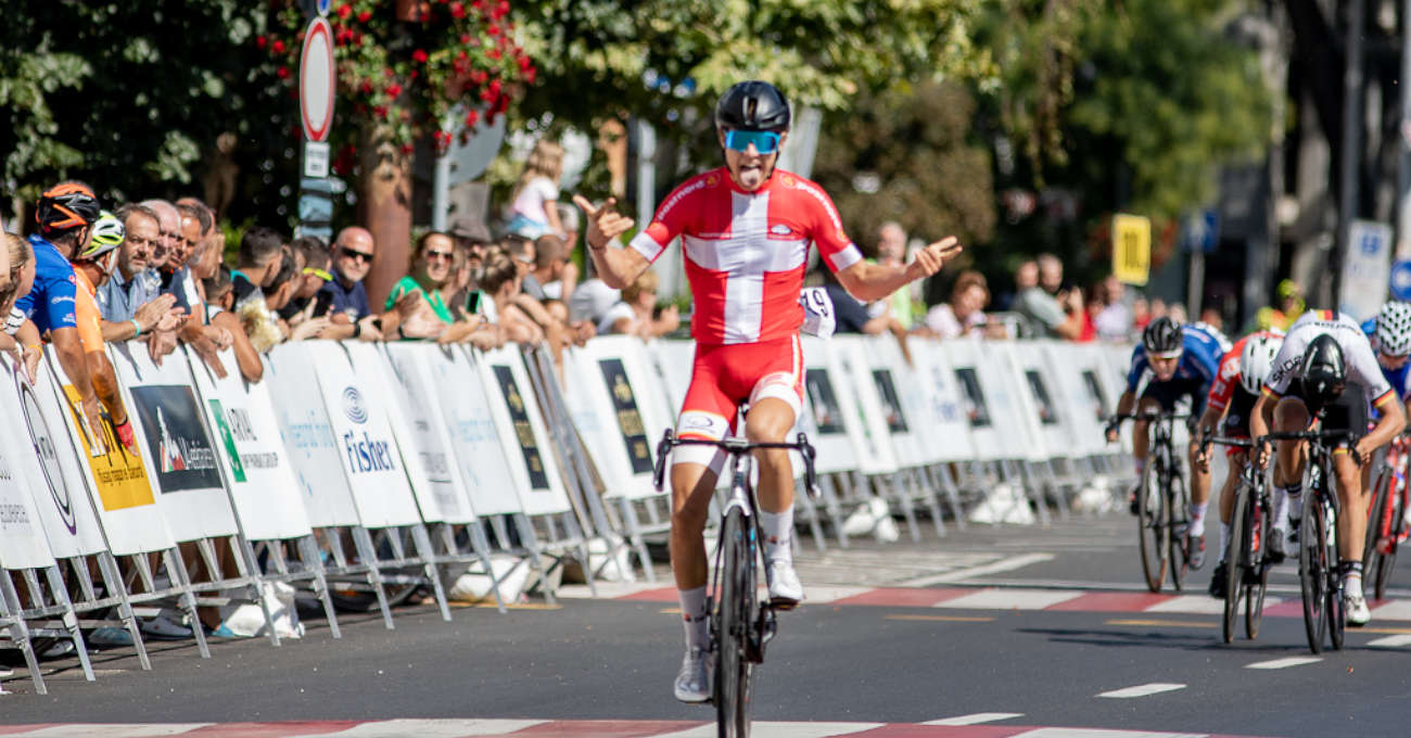 A dán bajnok szakaszgyőzelmével kezdődött a Visegrad 4 Juniors kerékpárverseny